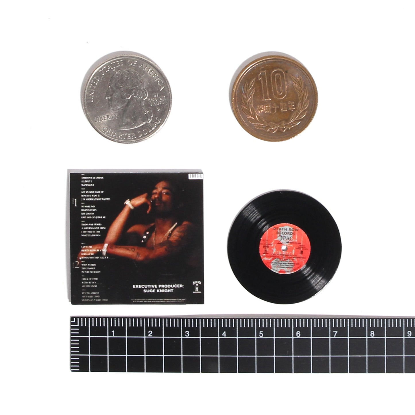 2PAC TUPACK SHAKUR ILLUSTED T-SHIRT AND MINIATURE VINYL