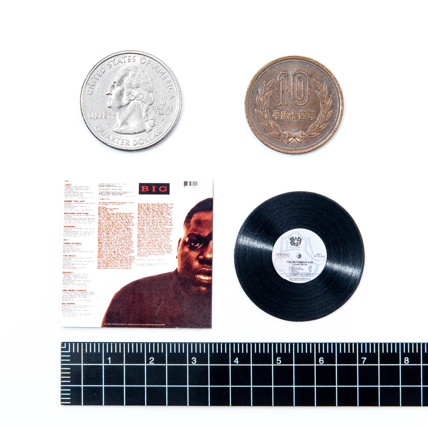 THE NOTORIOUS BIG READY TO DIE [MINIATURE VINYL FRAME ACCESSORIES] Miniature record frame accessories