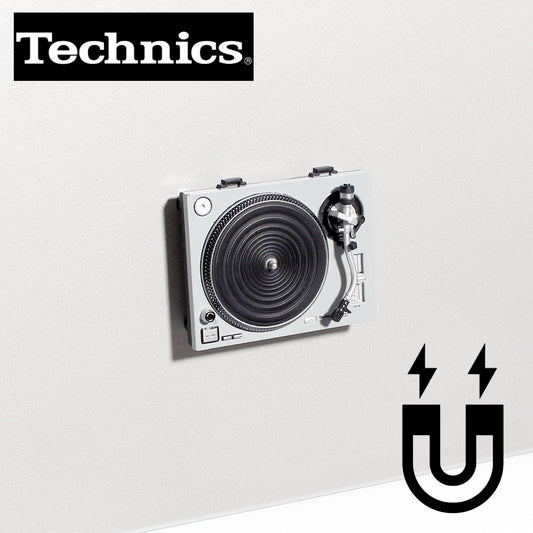 TECHNICS TURNTABLE MAGNET AND MINIATURE