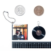 PUBLIC ENEMY IT TAKES A NATION OF MILLIONS TO HOLD US BACK [KEY CHAIN ​​HIPHOP RECORD]